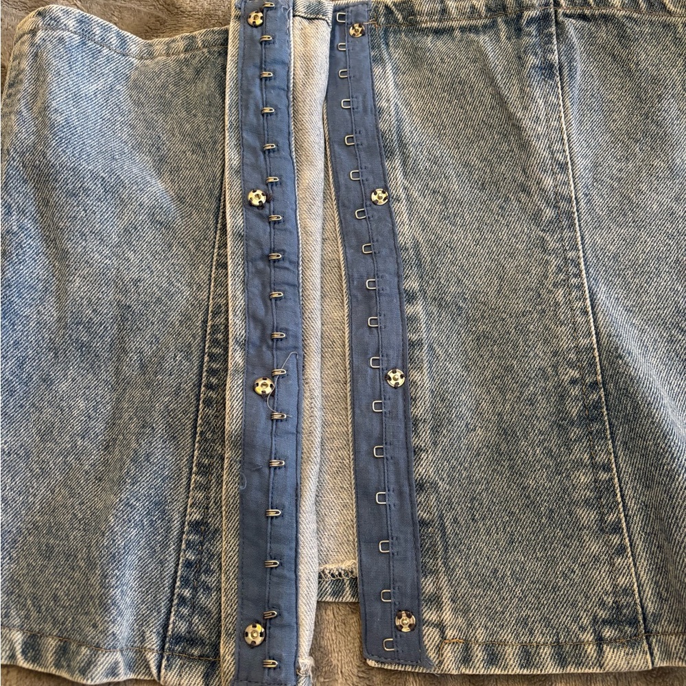 Denim Corset Top with Rhinestone Buttons - Picture 4 of 7